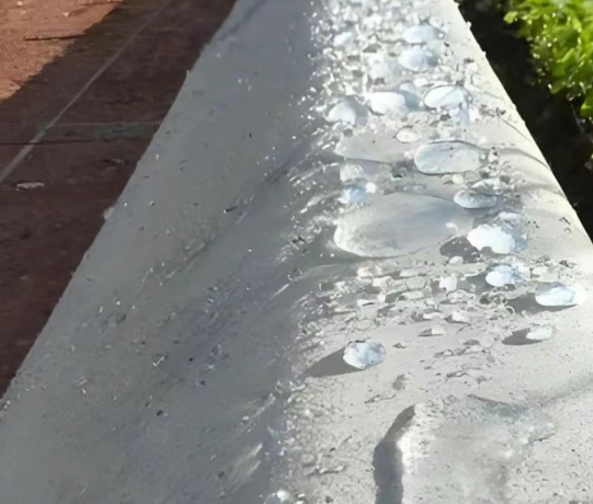 黑山硅烷浸渍涂料在混凝土保护中的应用